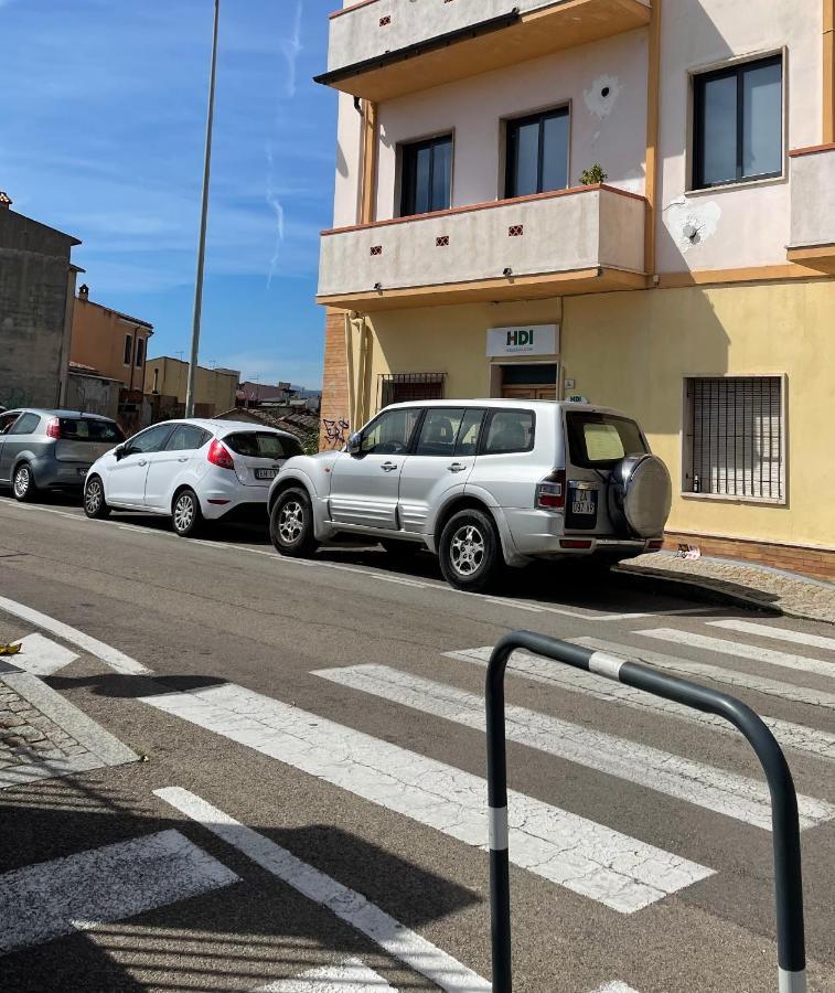 Camera In Centro Storico Olbia Extérieur photo